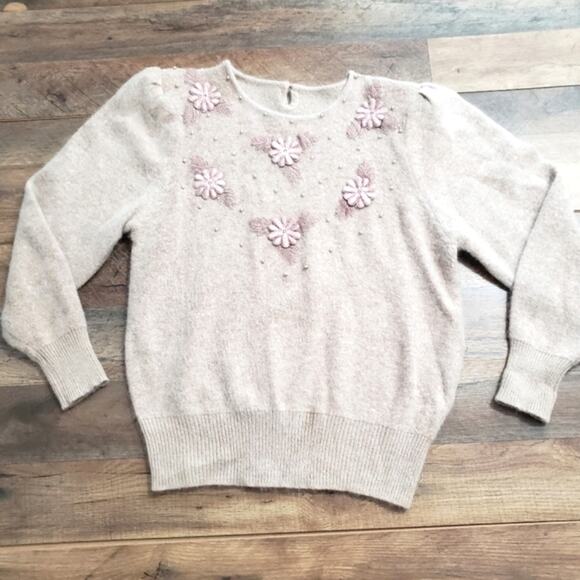Blush Pink Taupe Embroidered Floral Beaded Eyelash Sweater Puff Sleeve Medium - Picture 1 of 8